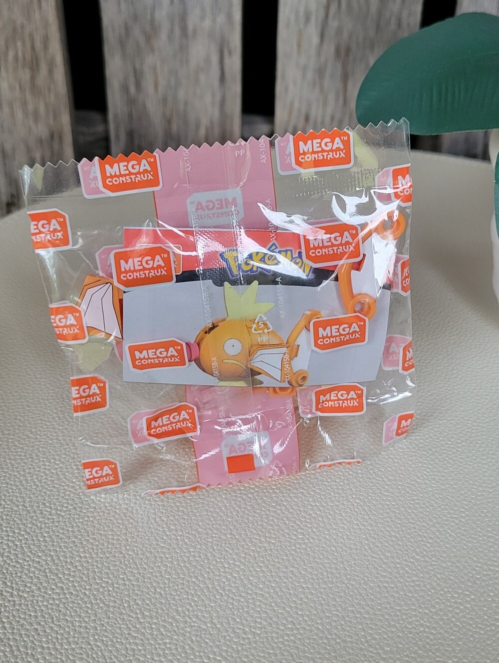 Pokémon Magikarp Mega Construx Building Set 🦩
